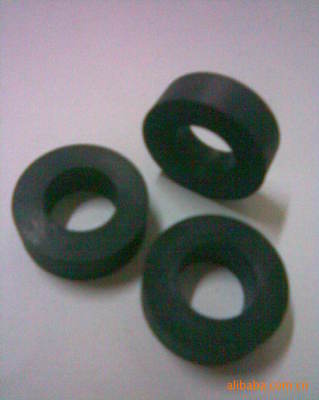 深圳市宝安区龙华坚力硅橡胶制品厂 专业供应各类橡胶与硅胶产品，品质可靠，规格齐全